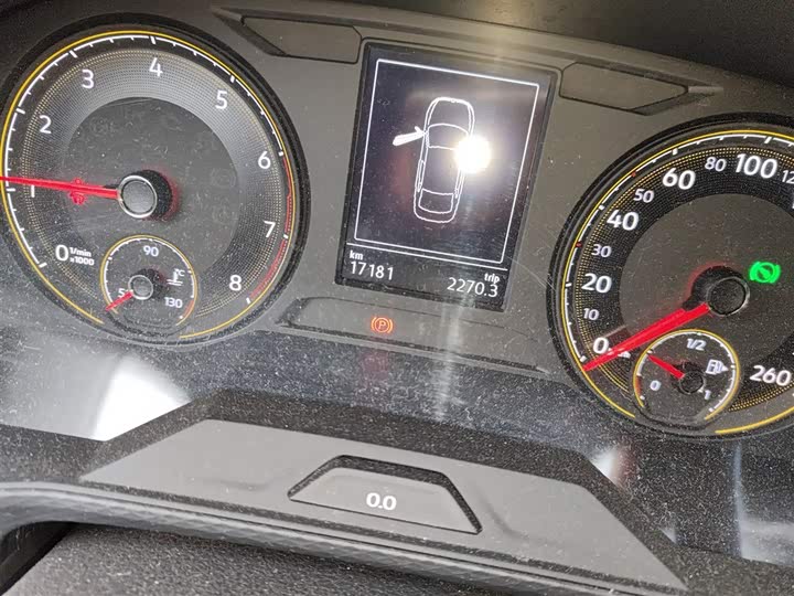 Фото 5 - Volkswagen Lavida