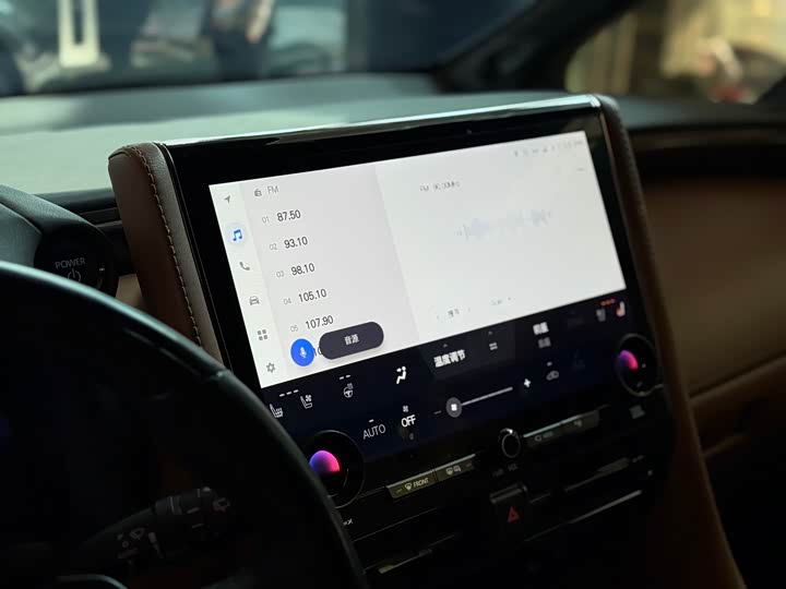 Фото 8 - Toyota Alphard