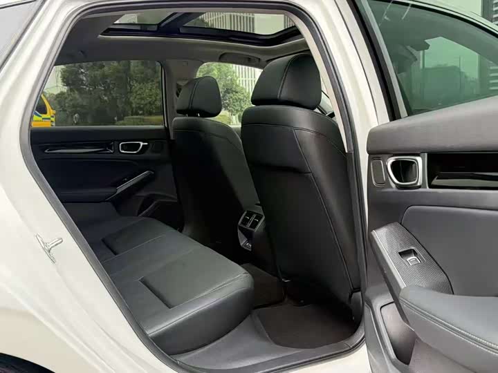 Фото 6 - Honda Civic