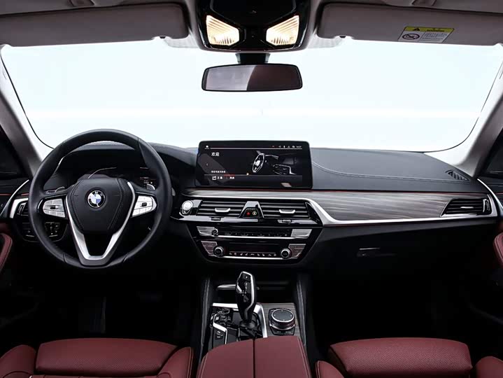 Фото 5 - BMW 5 Series
