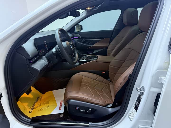 Фото 4 - BMW 5 Series