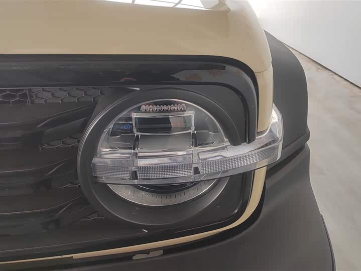 Фото 5 - Tank 300 Hybrid