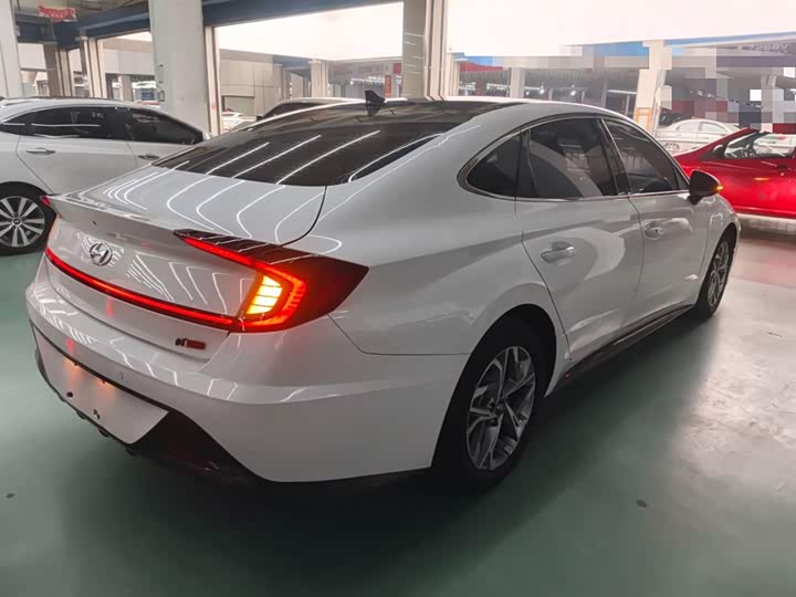Фото 7 - Hyundai Sonata N Line