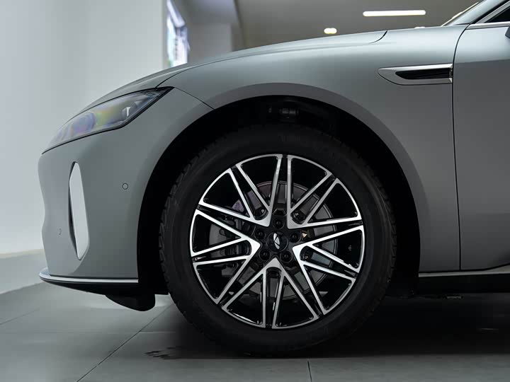 Фото 8 - Chery Fulwin A9L