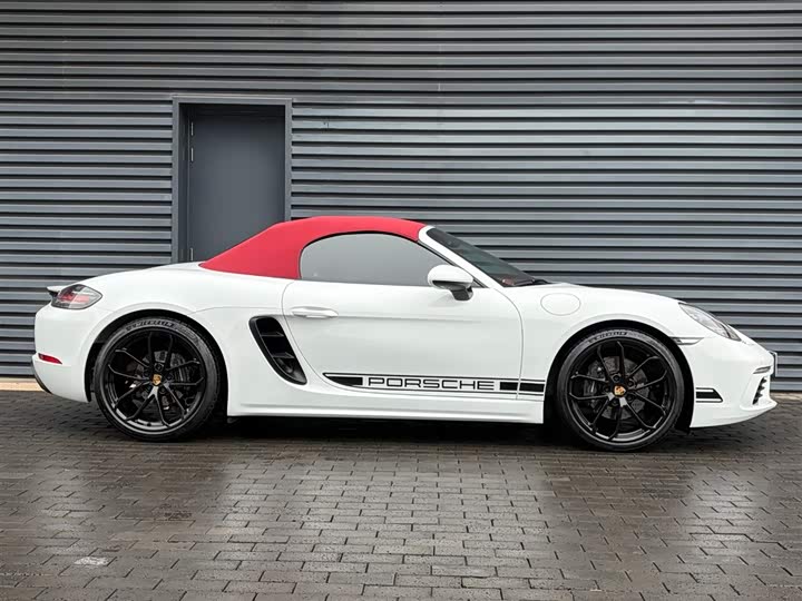 Фото 6 - Porsche 718