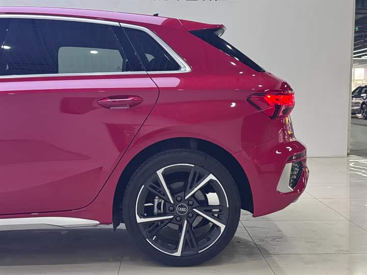 Фото 8 - Audi A3