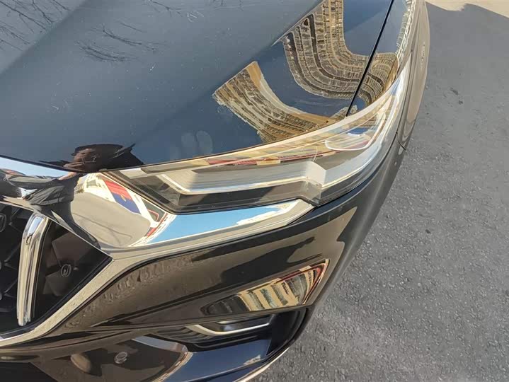 Фото 5 - Hongqi HS5