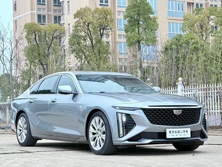 Фото 2 - Cadillac CT6