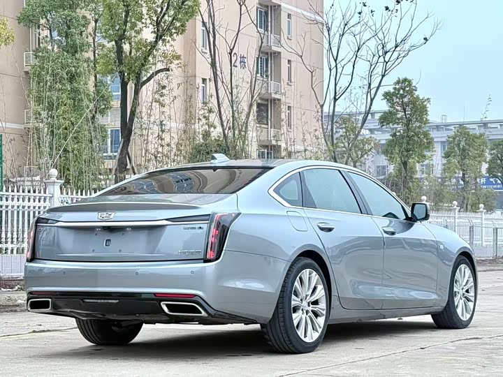 Фото 8 - Cadillac CT6