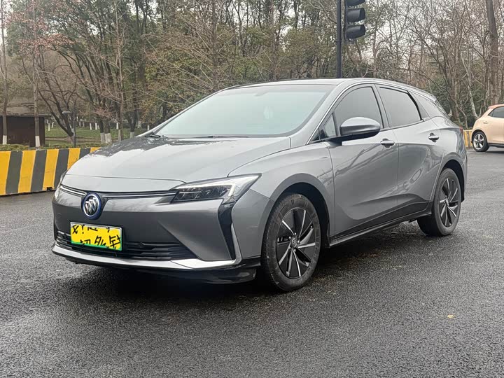 Фото 1 - Buick Velite 6