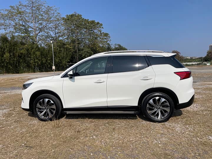 Фото 7 - GAC Trumpchi GS4