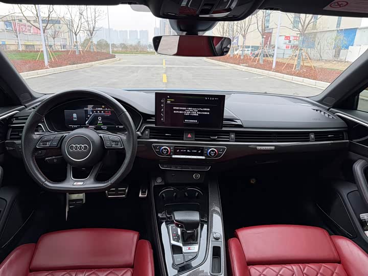 Фото 8 - Audi S4