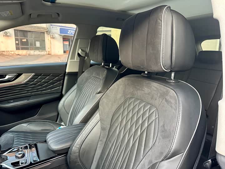 Фото 9 - Hongqi HS5