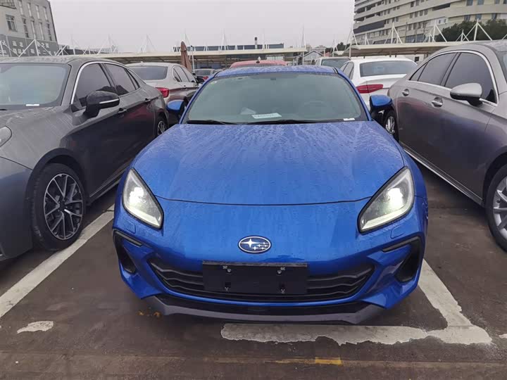 Фото 3 - Subaru BRZ