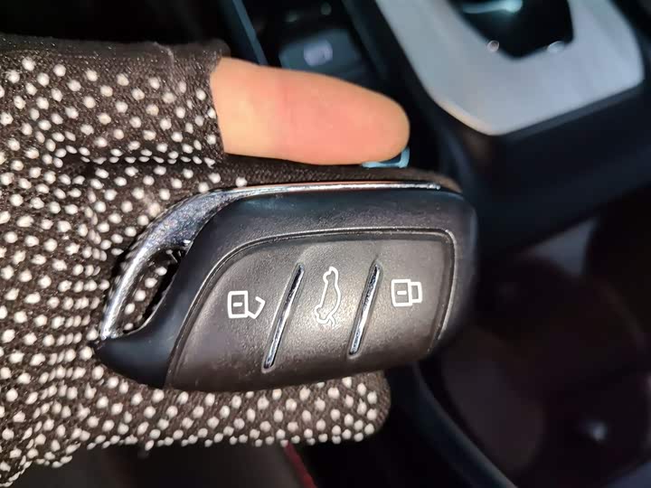 Фото 9 - MG Motor 5