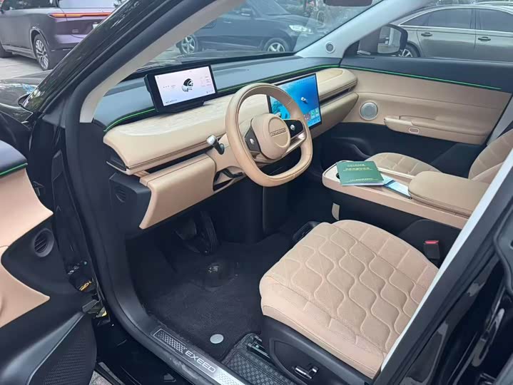 Фото 4 - Exeed Sterra ET