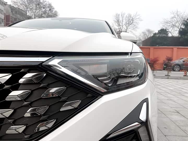 Фото 3 - Jetta VS5