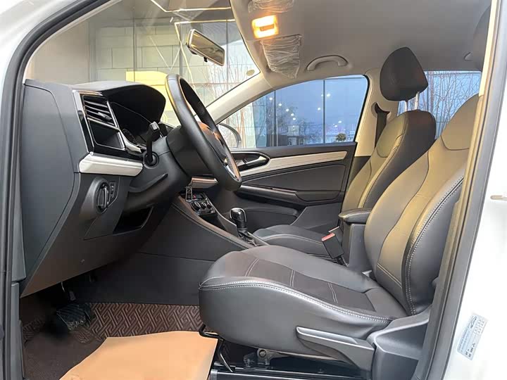 Фото 9 - Jetta VS5