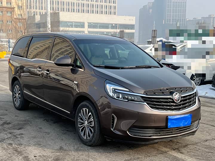 Фото 3 - Buick GL8 ES