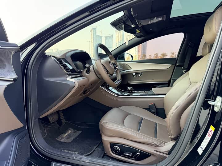 Фото 4 - BYD Han