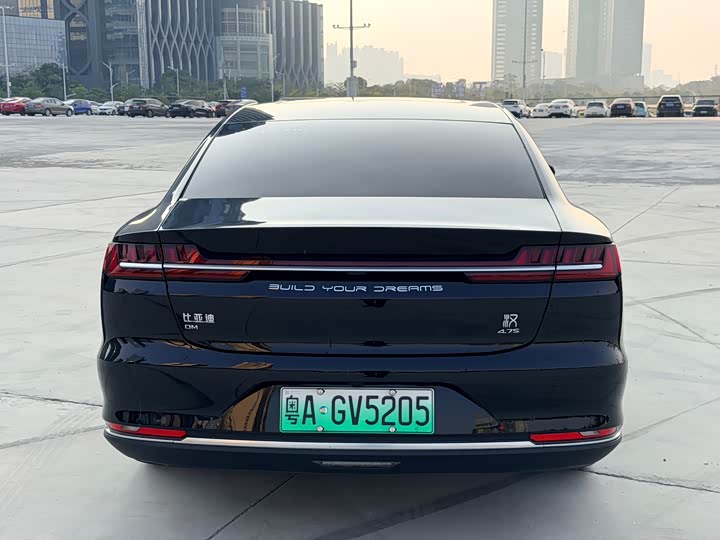 Фото 9 - BYD Han