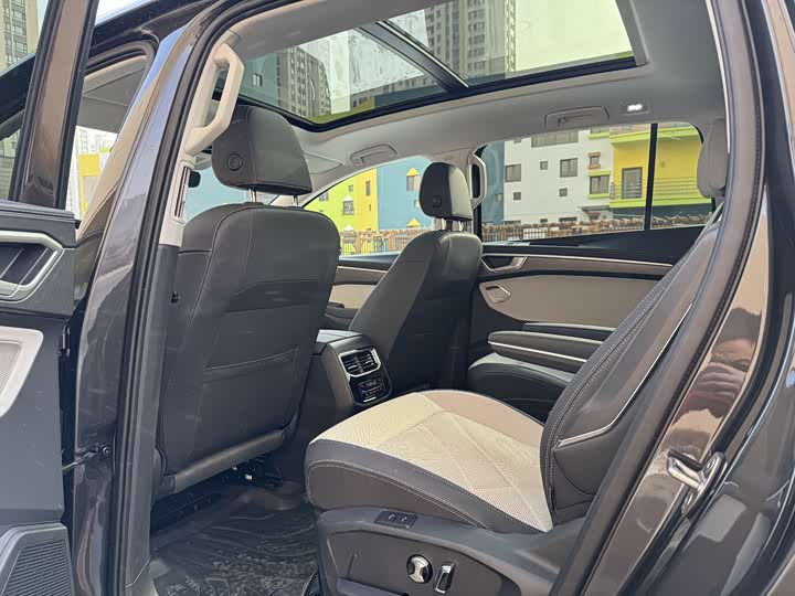 Фото 5 - Volkswagen Talagon