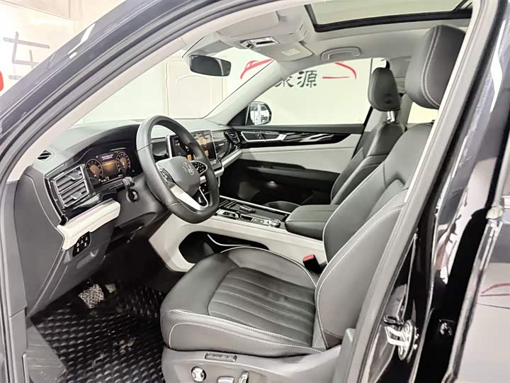 Фото 8 - Volkswagen Teramont Pro