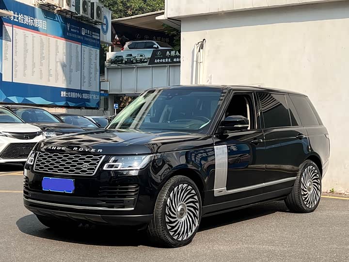 Фото 1 - Land Rover Range Rover