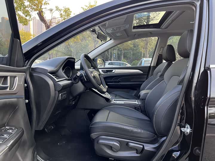 Фото 4 - Haval M6