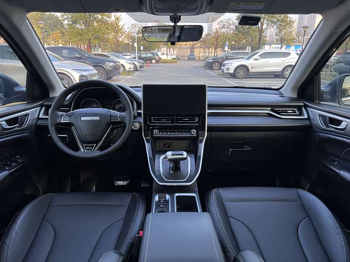 Фото 7 - Haval M6