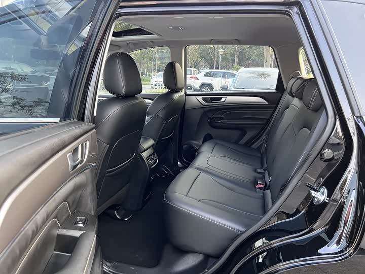 Фото 9 - Haval M6