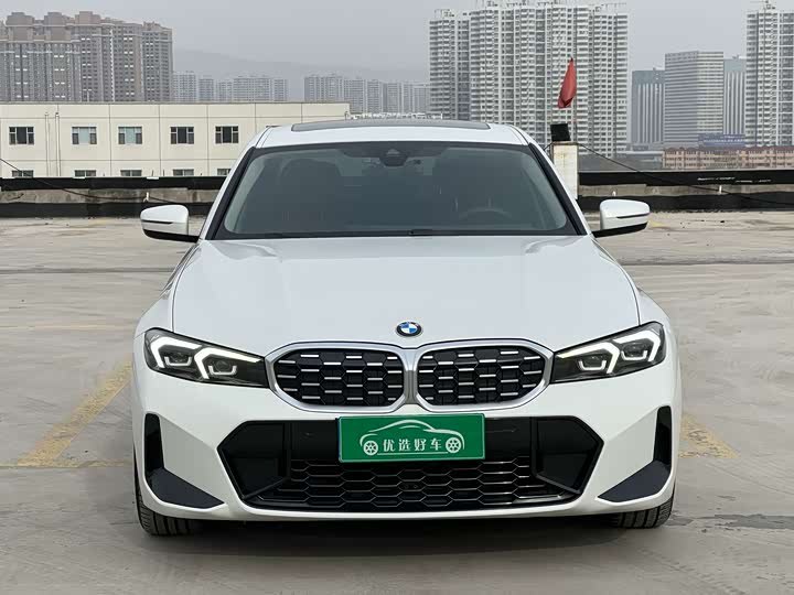 Фото 2 - BMW 3 Series
