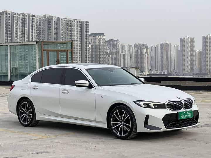 Фото 3 - BMW 3 Series