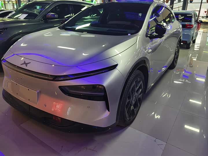 Фото 1 - XPeng G7