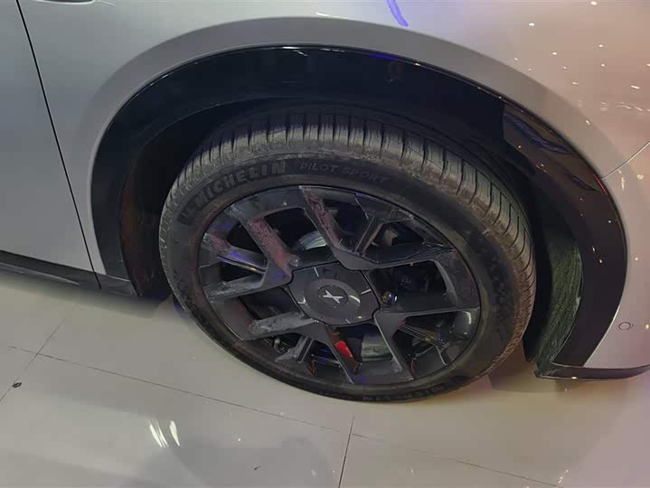 Фото 6 - XPeng G7