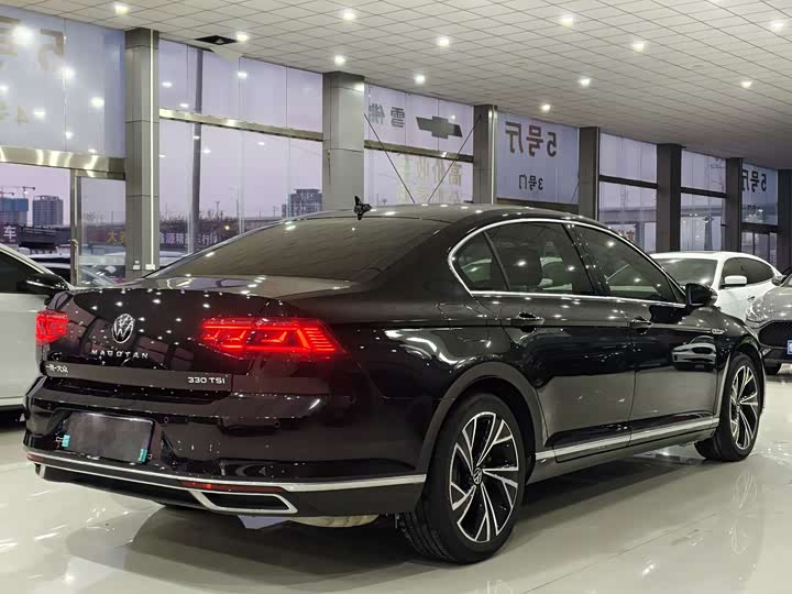 Фото 6 - Volkswagen Magotan