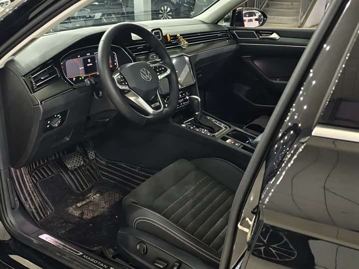 Фото 9 - Volkswagen Magotan