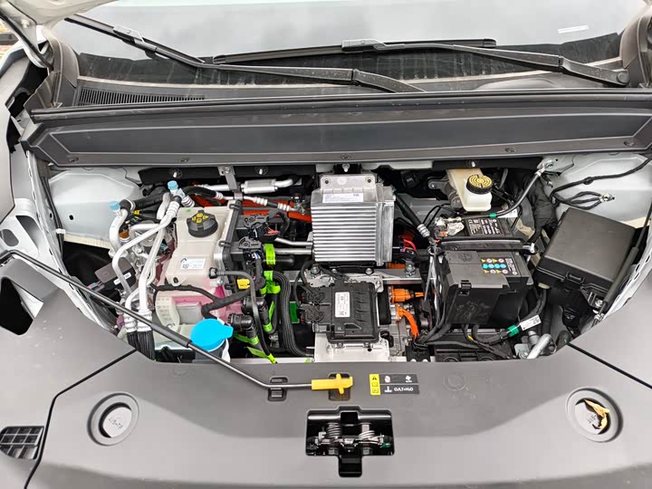 Фото 7 - Toyota bZ3X