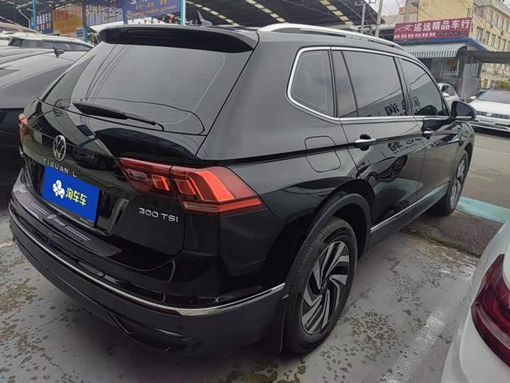 Фото 3 - Volkswagen Tiguan L Pro