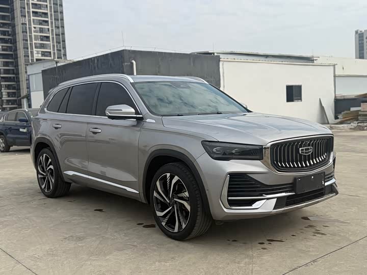 Фото 3 - Geely Monjaro