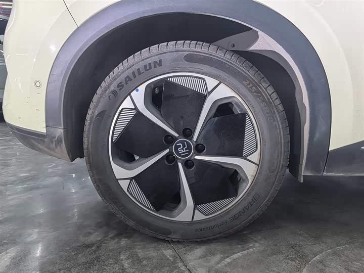 Фото 8 - BYD Yuan Plus