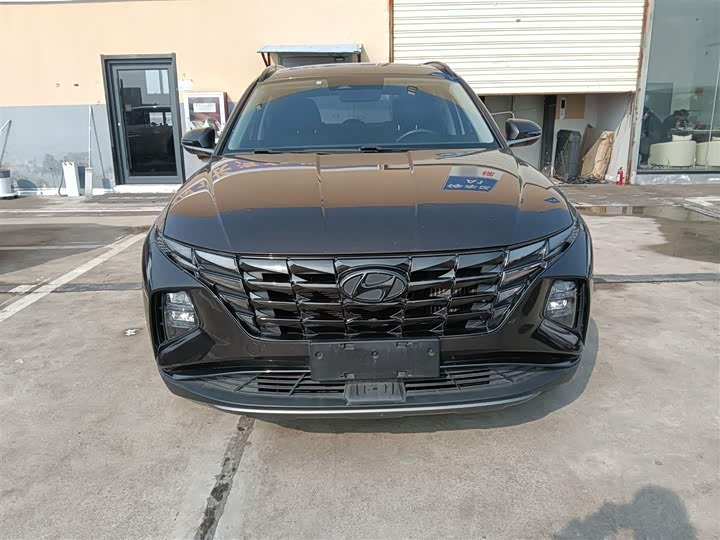 Фото 3 - Hyundai Tucson L