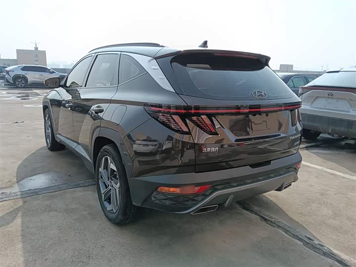 Фото 5 - Hyundai Tucson L