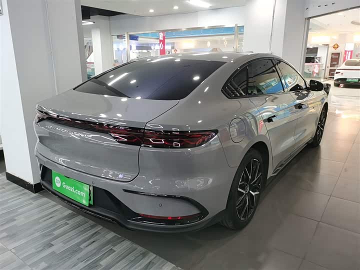 Фото 7 - BYD Han