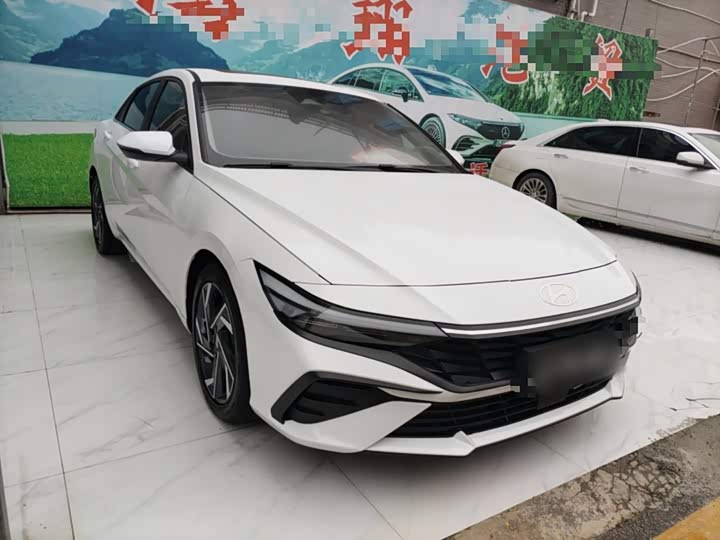 Фото 4 - Hyundai Elantra N line