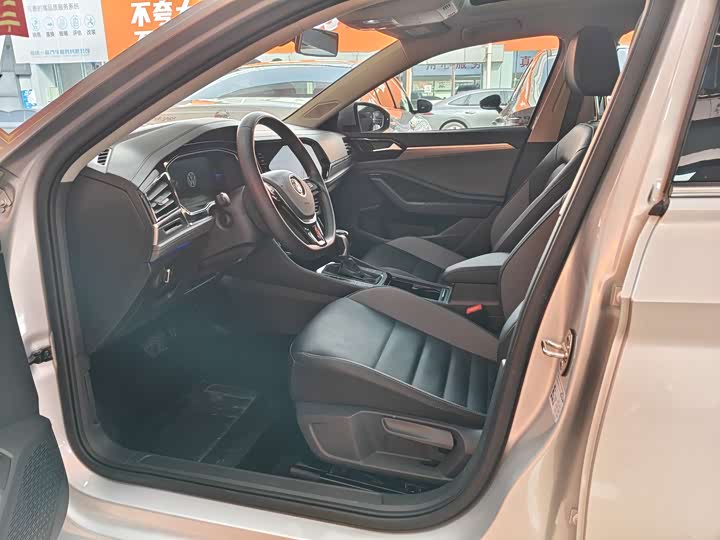 Фото 3 - Volkswagen Sagitar L