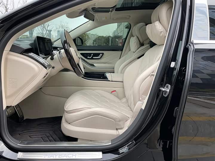 Фото 8 - Mercedes-Benz Maybach S-Class