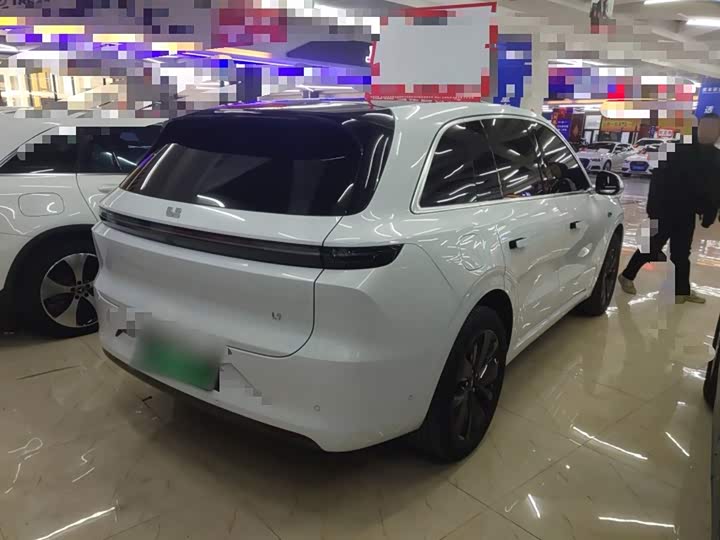 Фото 7 - LiXiang L6