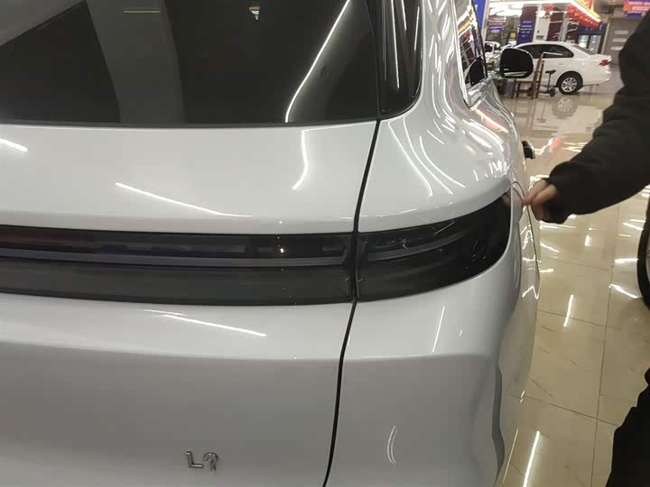 Фото 8 - LiXiang L6