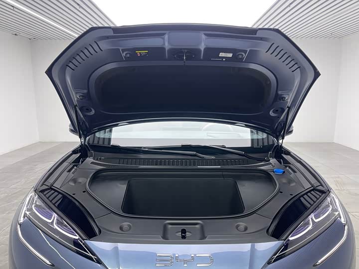 Фото 9 - BYD Sea Lion 07 EV